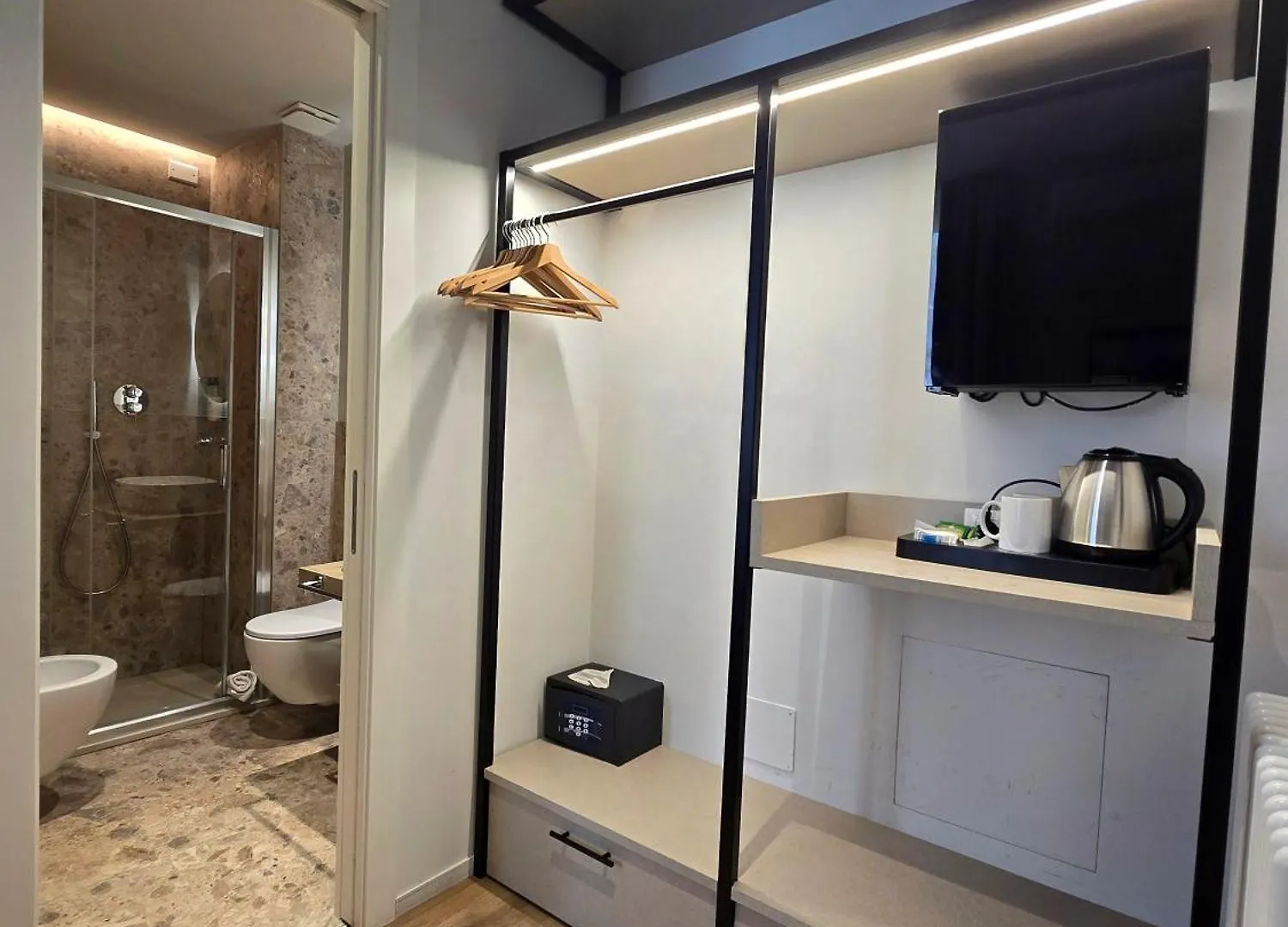 Hotel Porta Pia روما